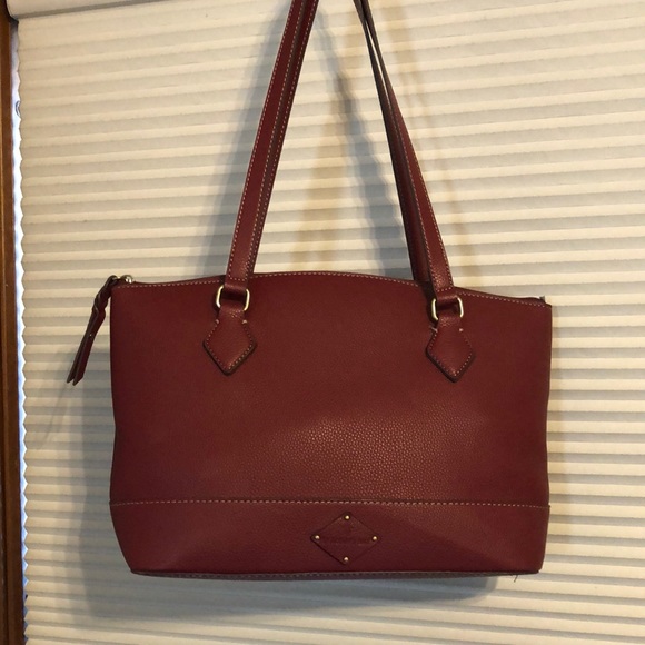 Purse - Picture 1 of 7